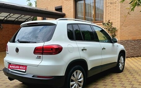 Volkswagen Tiguan II, 2016 год, 1 750 000 рублей, 4 фотография