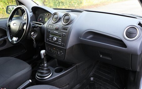 Ford Fiesta, 2007 год, 380 000 рублей, 6 фотография
