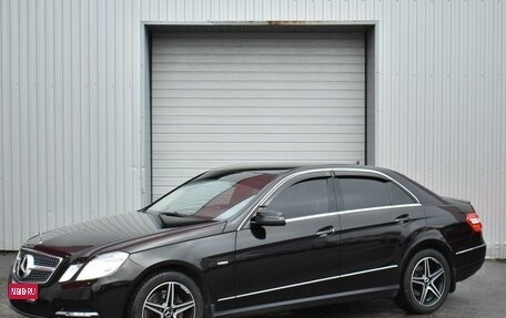 Mercedes-Benz E-Класс, 2011 год, 1 449 000 рублей, 1 фотография