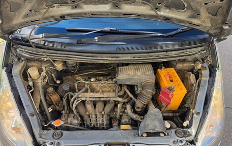 Mitsubishi Colt VI рестайлинг, 2010 год, 350 000 рублей, 19 фотография