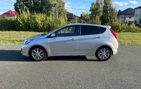 Hyundai Solaris II рестайлинг, 2011 год, 935 000 рублей, 5 фотография