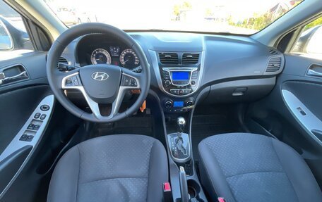 Hyundai Solaris II рестайлинг, 2011 год, 935 000 рублей, 11 фотография