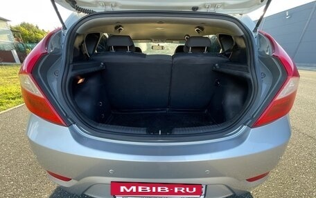 Hyundai Solaris II рестайлинг, 2011 год, 935 000 рублей, 10 фотография
