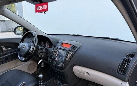 KIA cee'd I рестайлинг, 2009 год, 630 000 рублей, 10 фотография