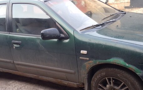 Nissan Almera, 1998 год, 30 000 рублей, 3 фотография
