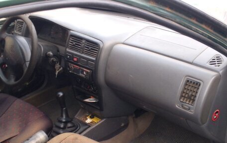 Nissan Almera, 1998 год, 30 000 рублей, 5 фотография