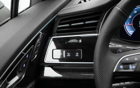 Audi Q7, 2026 год, 10 350 000 рублей, 14 фотография
