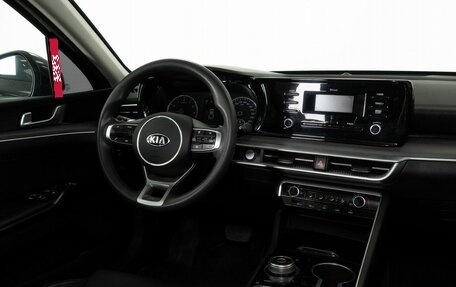 KIA K5, 2019 год, 2 398 000 рублей, 13 фотография