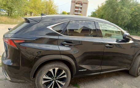 Lexus NX I, 2021 год, 4 270 000 рублей, 5 фотография