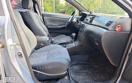 Toyota Corolla, 2003 год, 490 000 рублей, 18 фотография