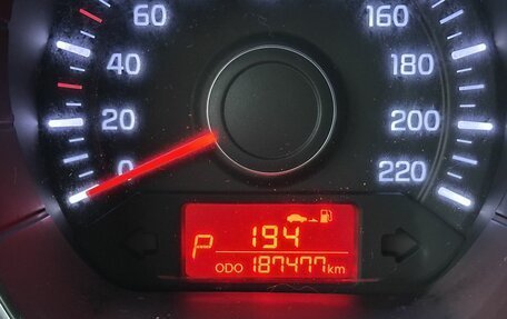 KIA Rio III рестайлинг, 2013 год, 885 000 рублей, 19 фотография