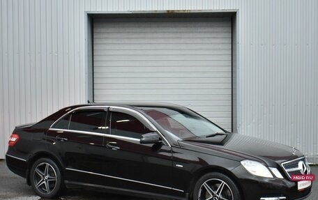 Mercedes-Benz E-Класс, 2011 год, 1 449 000 рублей, 3 фотография