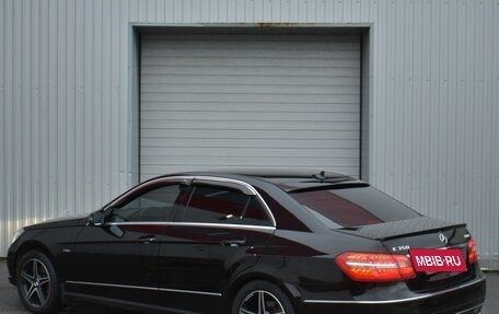 Mercedes-Benz E-Класс, 2011 год, 1 449 000 рублей, 6 фотография