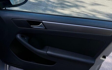 Volkswagen Jetta VI, 2013 год, 990 000 рублей, 9 фотография