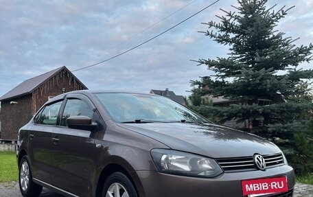 Volkswagen Polo VI (EU Market), 2014 год, 800 000 рублей, 4 фотография