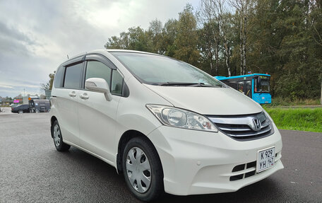 Honda Freed I, 2012 год, 1 150 000 рублей, 4 фотография