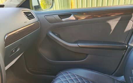 Volkswagen Jetta VI, 2015 год, 780 000 рублей, 8 фотография