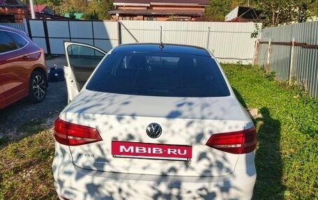 Volkswagen Jetta VI, 2015 год, 780 000 рублей, 6 фотография