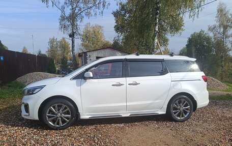 KIA Carnival III, 2019 год, 3 500 000 рублей, 3 фотография