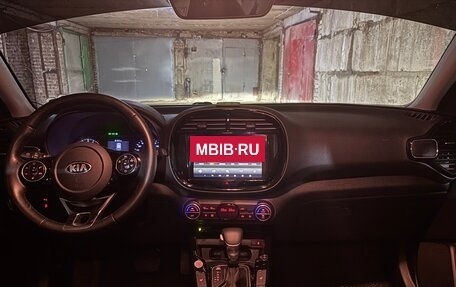 KIA Soul III, 2020 год, 2 000 000 рублей, 9 фотография