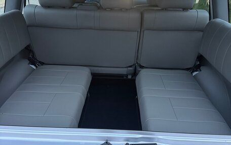 Toyota Land Cruiser 100 рестайлинг 2, 2007 год, 4 100 000 рублей, 7 фотография