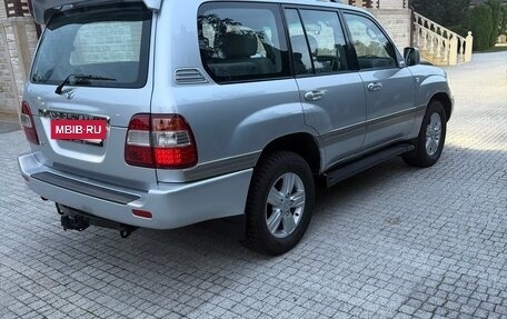 Toyota Land Cruiser 100 рестайлинг 2, 2007 год, 4 100 000 рублей, 4 фотография