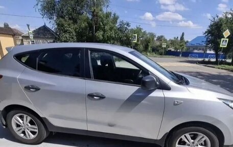 Hyundai ix35 I рестайлинг, 2010 год, 1 095 000 рублей, 2 фотография