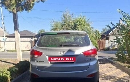 Hyundai ix35 I рестайлинг, 2010 год, 1 095 000 рублей, 3 фотография