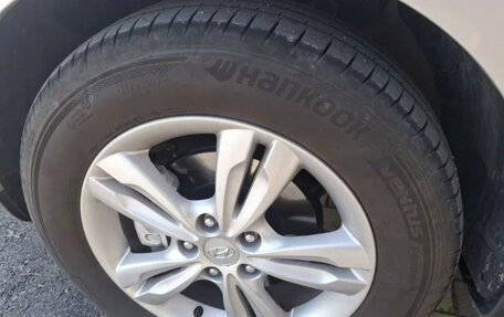 Hyundai ix35 I рестайлинг, 2010 год, 1 095 000 рублей, 22 фотография