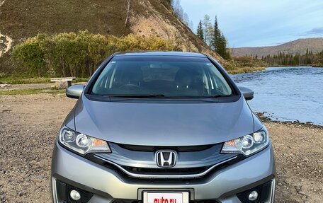 Honda Fit III, 2014 год, 940 000 рублей, 2 фотография