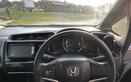 Honda Fit III, 2014 год, 940 000 рублей, 16 фотография
