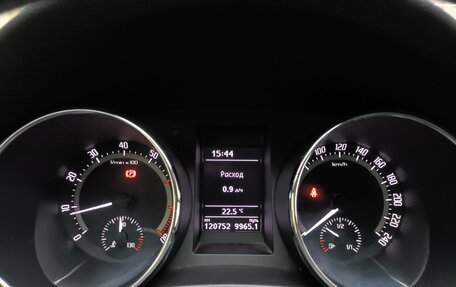 Skoda Yeti I рестайлинг, 2016 год, 1 350 000 рублей, 13 фотография