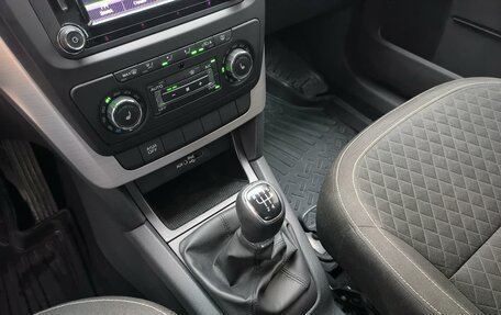 Skoda Yeti I рестайлинг, 2016 год, 1 350 000 рублей, 19 фотография