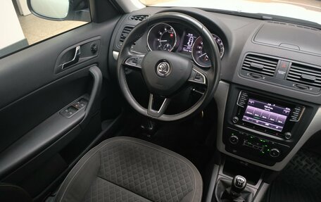 Skoda Yeti I рестайлинг, 2016 год, 1 350 000 рублей, 15 фотография