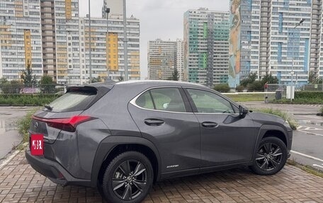 Lexus UX I, 2022 год, 3 400 000 рублей, 2 фотография