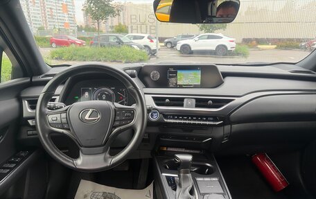 Lexus UX I, 2022 год, 3 400 000 рублей, 5 фотография