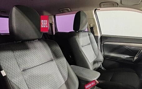 Mitsubishi Outlander III рестайлинг 3, 2012 год, 1 160 000 рублей, 16 фотография