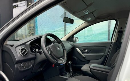 Renault Logan II, 2017 год, 830 000 рублей, 9 фотография