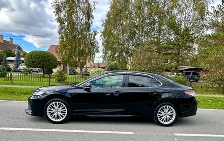 Toyota Camry, 2020 год, 2 800 000 рублей, 4 фотография