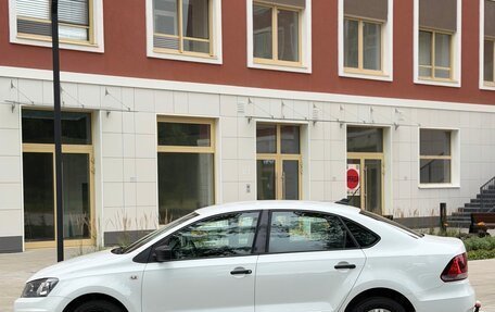 Volkswagen Polo VI (EU Market), 2018 год, 750 000 рублей, 3 фотография