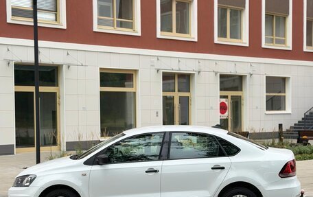 Volkswagen Polo VI (EU Market), 2018 год, 750 000 рублей, 4 фотография