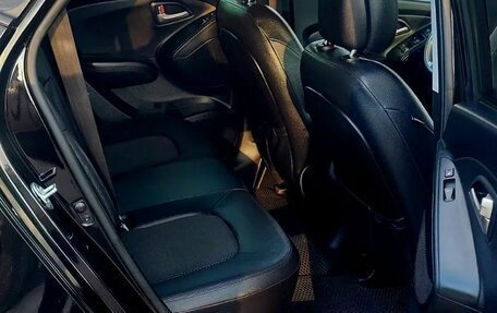 Hyundai ix35 I рестайлинг, 2013 год, 1 100 000 рублей, 14 фотография