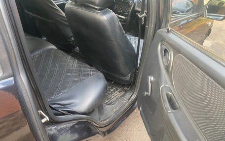 Chevrolet Niva I рестайлинг, 2006 год, 257 000 рублей, 8 фотография