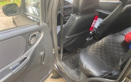 Chevrolet Niva I рестайлинг, 2006 год, 257 000 рублей, 9 фотография