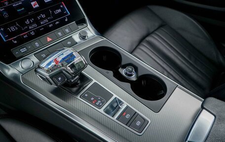 Audi A6, 2019 год, 4 444 444 рублей, 16 фотография