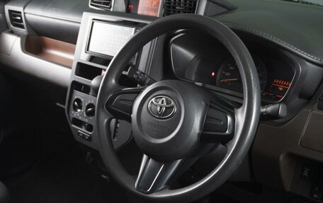 Toyota Roomy I, 2019 год, 995 000 рублей, 10 фотография