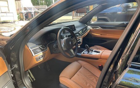 BMW 7 серия, 2021 год, 8 300 000 рублей, 3 фотография
