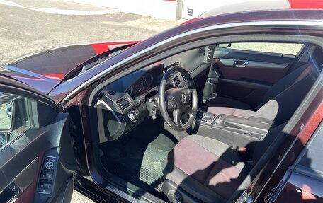 Mercedes-Benz C-Класс, 2011 год, 870 000 рублей, 6 фотография