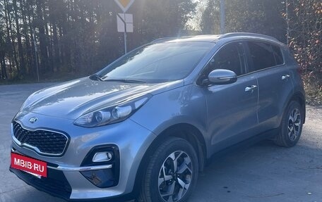 KIA Sportage IV рестайлинг, 2018 год, 2 800 000 рублей, 2 фотография