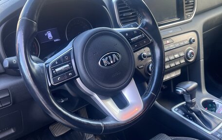 KIA Sportage IV рестайлинг, 2018 год, 2 800 000 рублей, 3 фотография